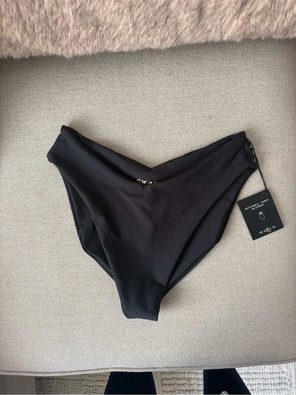 Skatie Black Marlow Bottoms